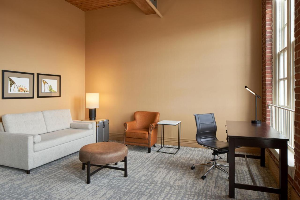 Craddock Terry Hotel, Lynchburg, A Tribute Portfolio Hotel Luaran gambar